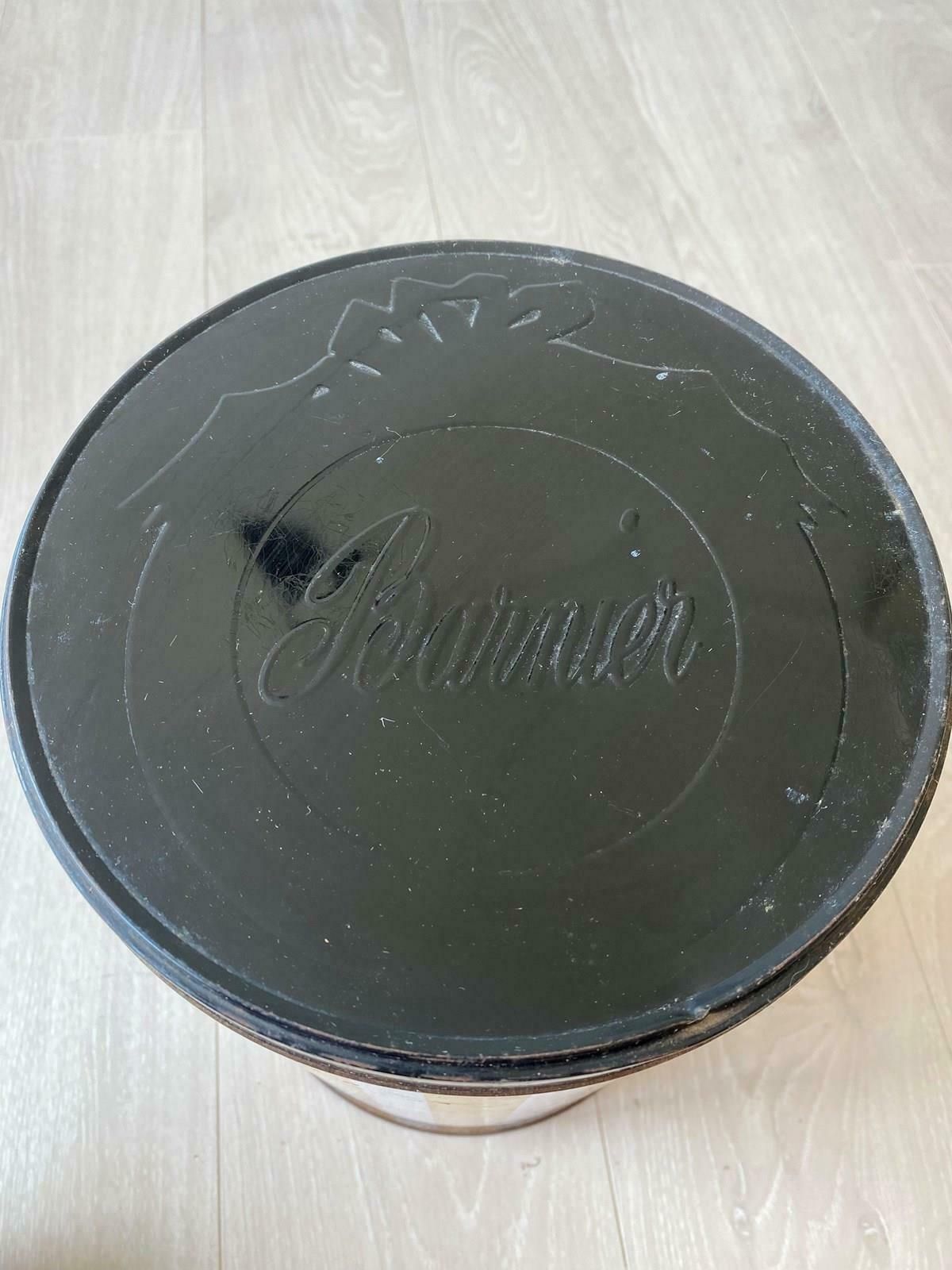 Vintage French Barnier Parfums Naturels Tin, Bon Bons photo vinterior