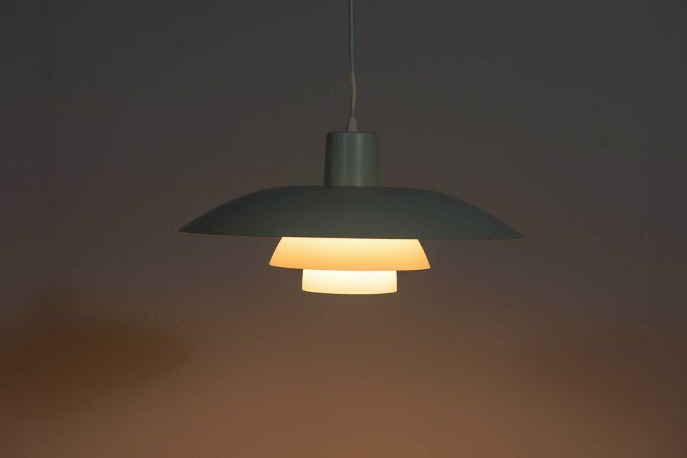 Mid Century Ph4 Pendant Lamp By Poul Henningsen For Louis Poulsen 1960s photo Lighting