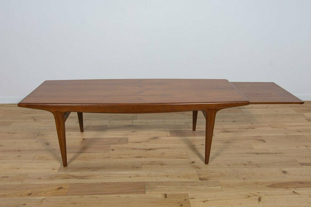 photo furniture Mid Century Teak Coffee Table By Johannes Andersen For Cfc Silkeborg Denmark 1960s