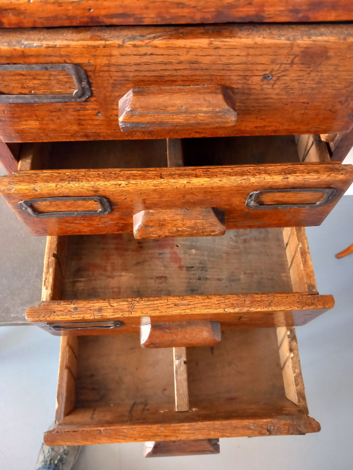 Small Solid Oak Chest Of Drawers