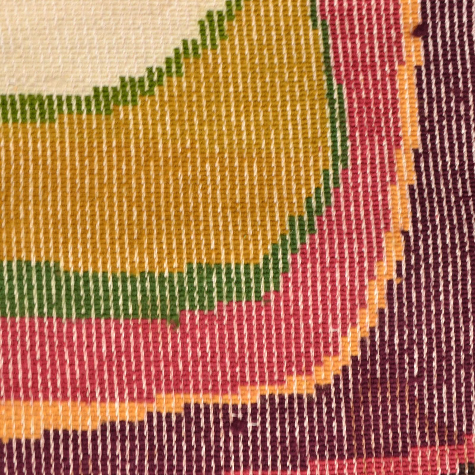 photo furniture Mid Century Modern Art Rug, Hand Tufted In Wool