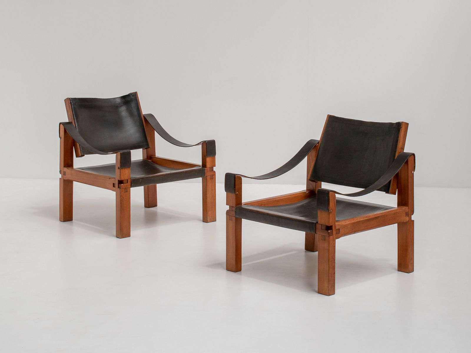Pair Of Pierre Chapo S10 Lounge Chairs, France, 1960s photo for sale