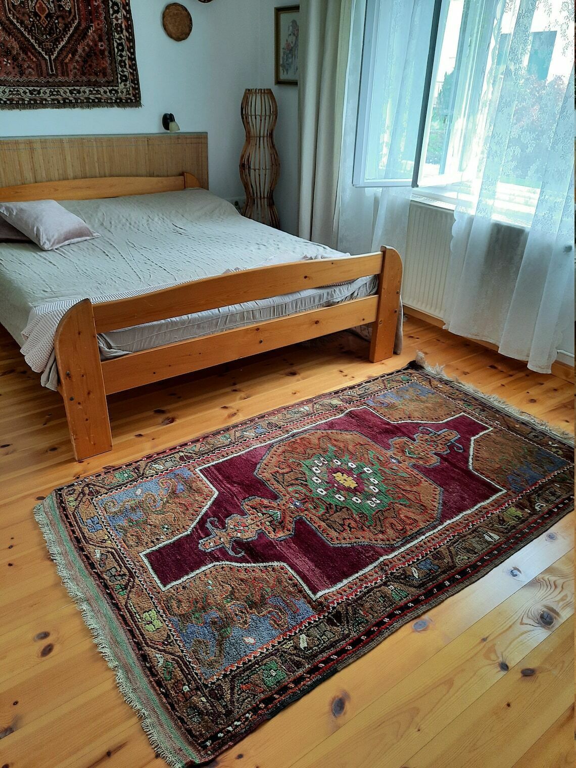 Antique Turkish Oushak Rug With Large Mredallion Design, Soft Wool Burgundy Green Anatolian Carpet, Handknotted Carpet photo furniture