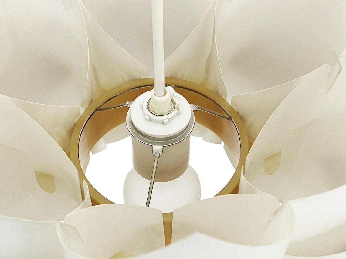photo furniture Plastic Sheet Pendant Light "Ballett" By Lars Schiøler For Hoyrup Lighting. Denmark 1970s