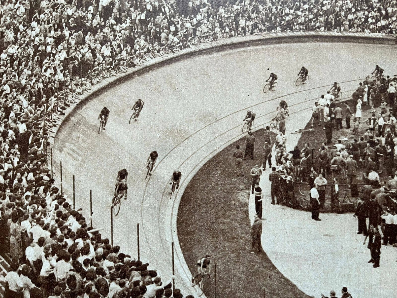 Vintage Tour De France Cycling Print   Ferdi Kubler 1950 Parc Des Princes photo furniture