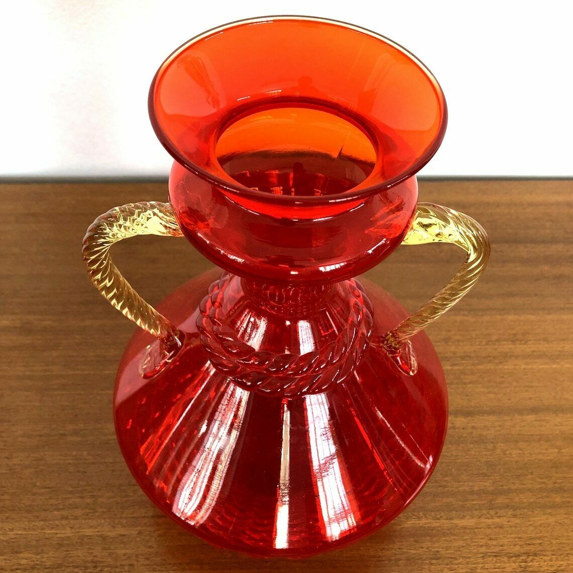 Mid Century Italian Red Glass Vase Basketweave Texture Amber Handles Empoli 60's photo 50.0