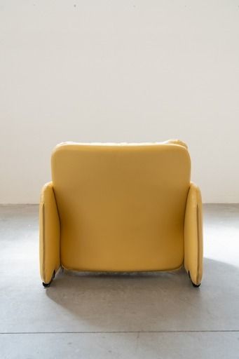 Furniture 3 Seater Sofa And Two Armchairs In Vintage 1970 Yellow Leather, In The Style Of Ammainnati And Vitelli For Brunati photo