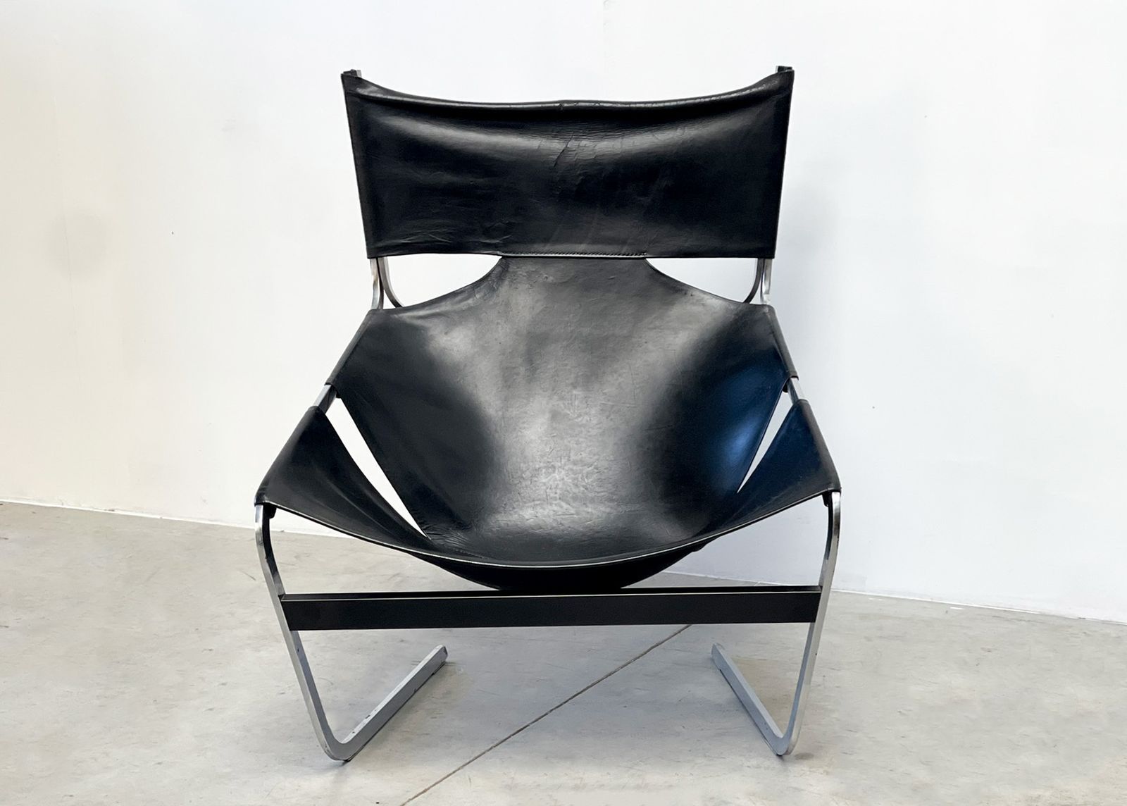 Pierre Paulin F444 Lounge Chair, 1960s