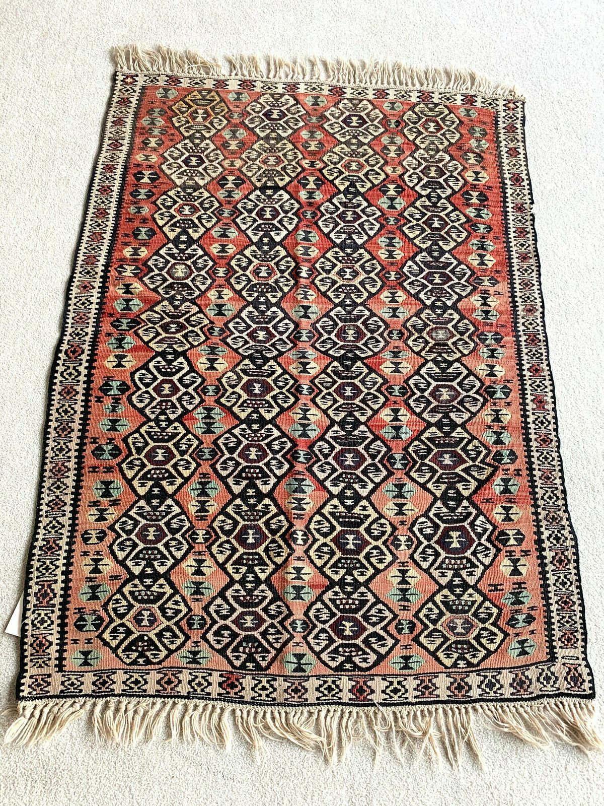 Traditional Turkish Kilim Rug ,Vintage Anatolian Turkish Kelim 142x100 Cm photo for sale