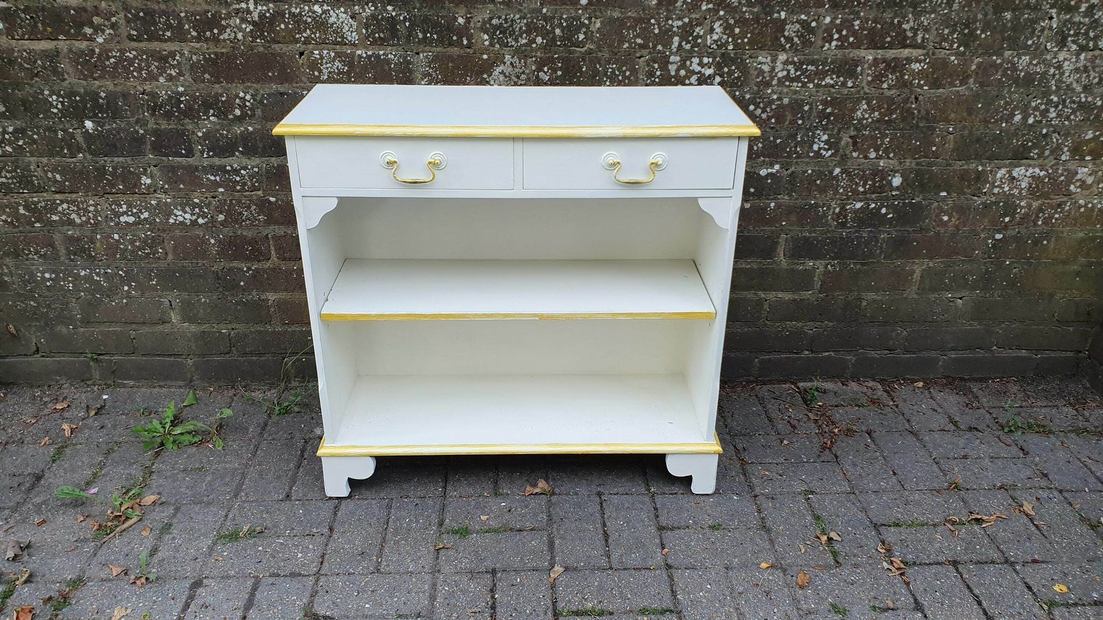 Wonderful 1970’s Shelves Bookcase Hallway Living Room Unit In Farrow And Ball Cream With Gold Highlights