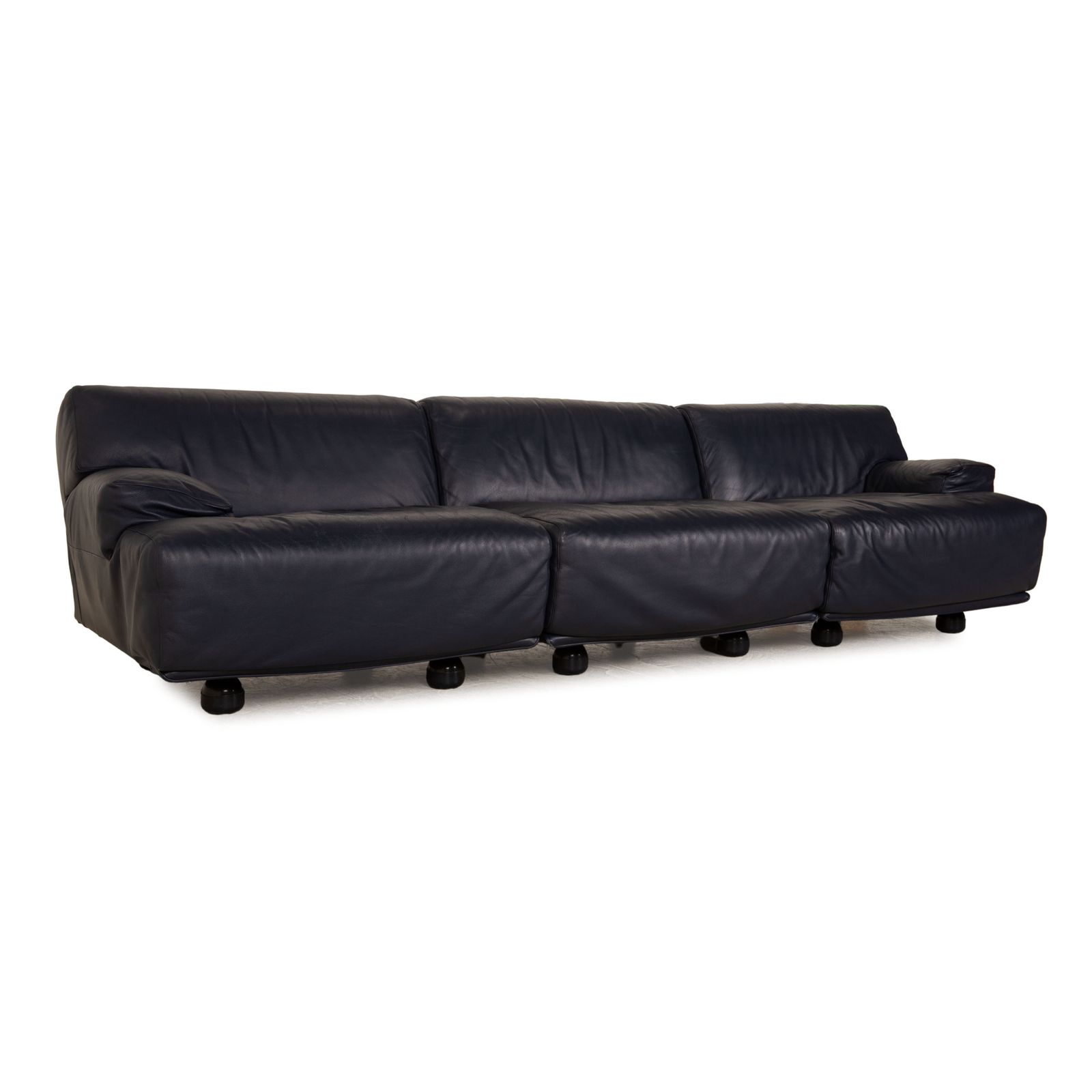 Canapé Cassina Fiandra 3 places en cuir bleu foncé photo vinterior