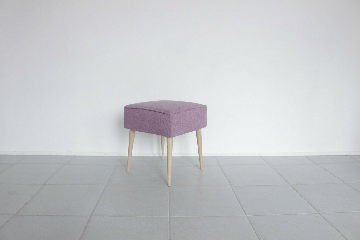 Upholstered Stool, Upcycled photo vinterior