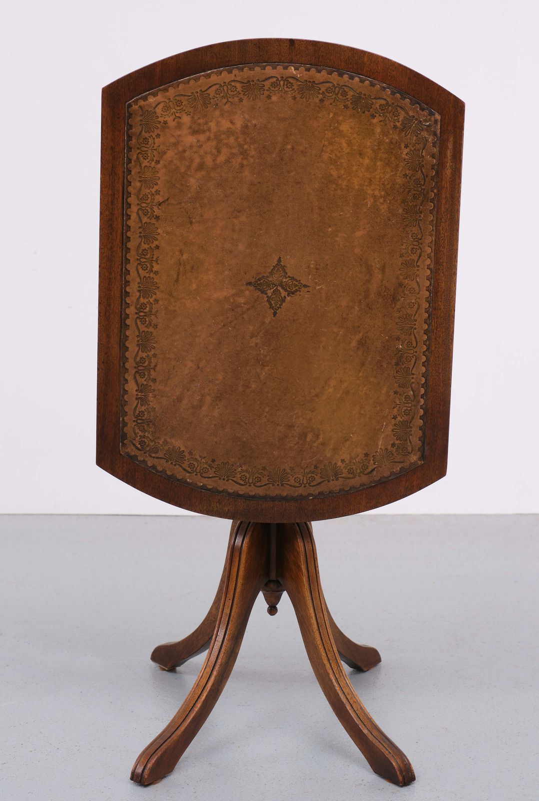 Bevan Funell Reprodux Tilt Top Wine Table 1970s England photo furniture