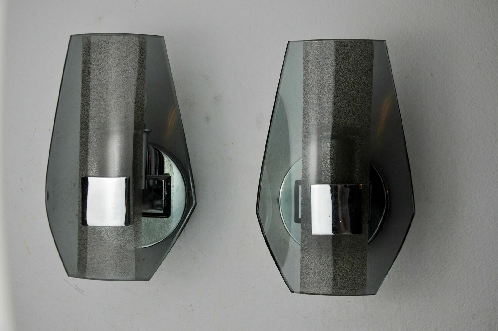 Pair Of Veca Wall Lamps, Black Murano Glass, Italy 1970 photo Lighting