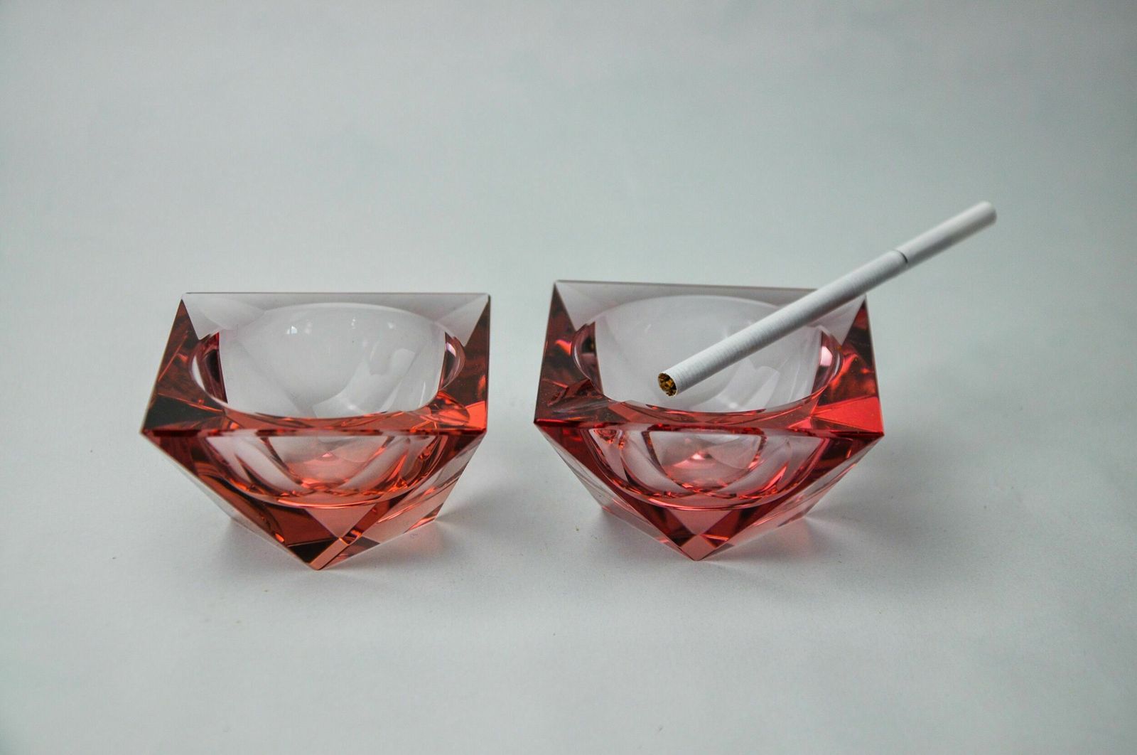 Duo Of Pink Faceted Ashtrays By Seguso, Murano, Italy, 1970 photo for sale
