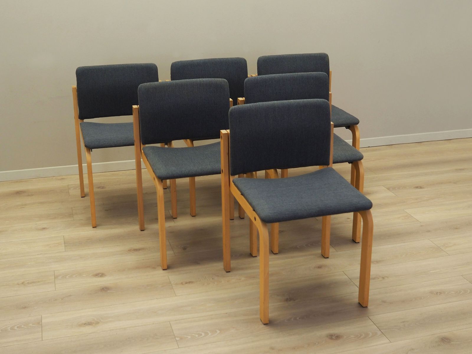 Set Of Six Chairs, Danish Design, 1980s, Manufacturer: Fritz Hansen photo furniture