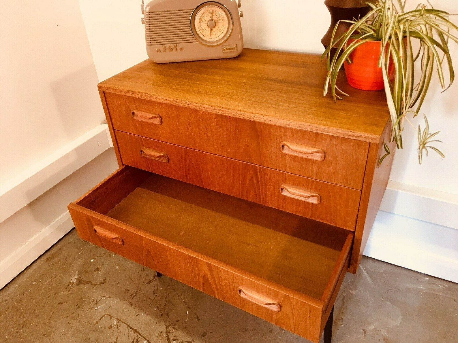 G Plan Chest Of Drawers, 1970s photo Furniture