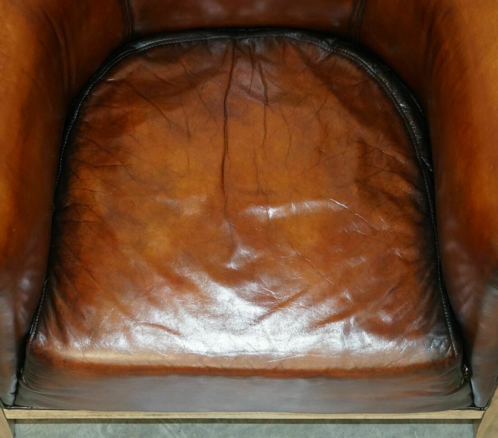 photo vinterior Pair Of Fully Restored Stitched Brown Leather Limed Oak Tub / Club Armchairs