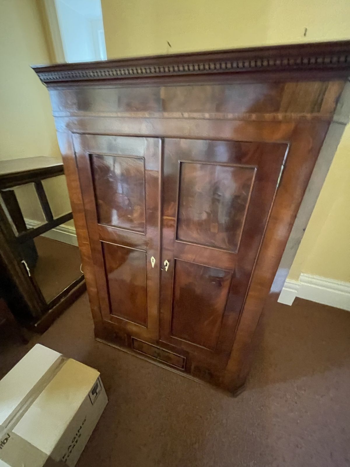 Georgian Neo Classical Hanging Corner Cabinet 19th Century photo furniture