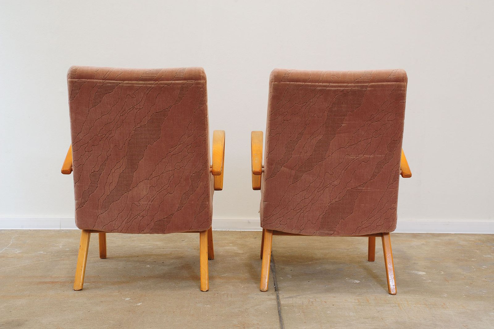 Pair Of Midcentury Armchairs By Jaroslav šmídek, 1960´S photo vintage