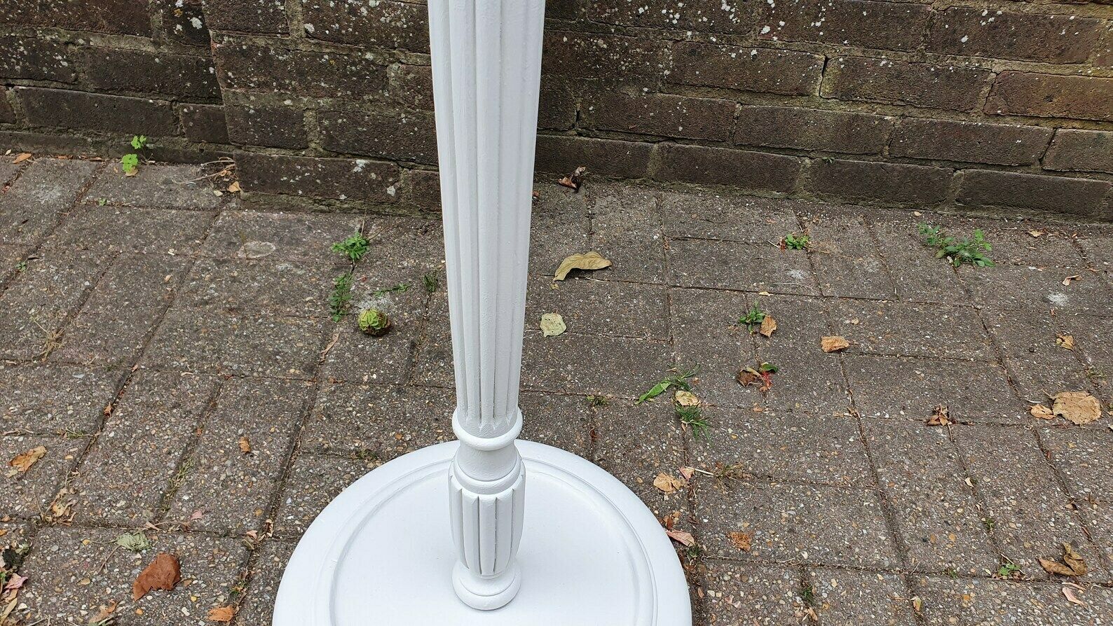 Vintage Turned And Fluted Painted Grey Standard Lamp Frenchic Light Grey Chalk Mid 20th Century French Chic photo vinterior