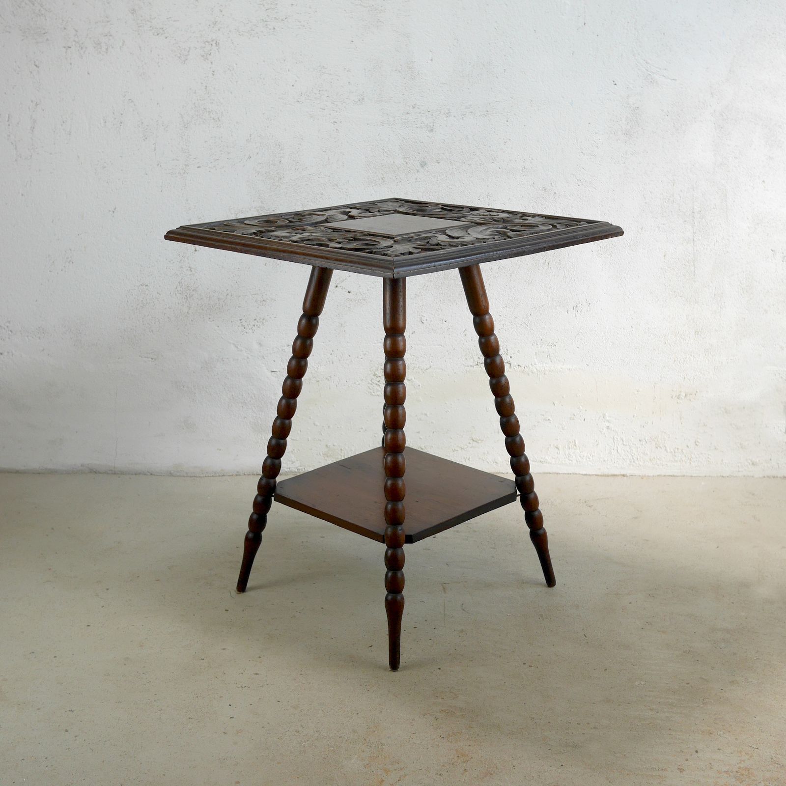 Antique Side Lamp Table Carved Griffins With Bobbin Legs Godwin Style photo 245.0