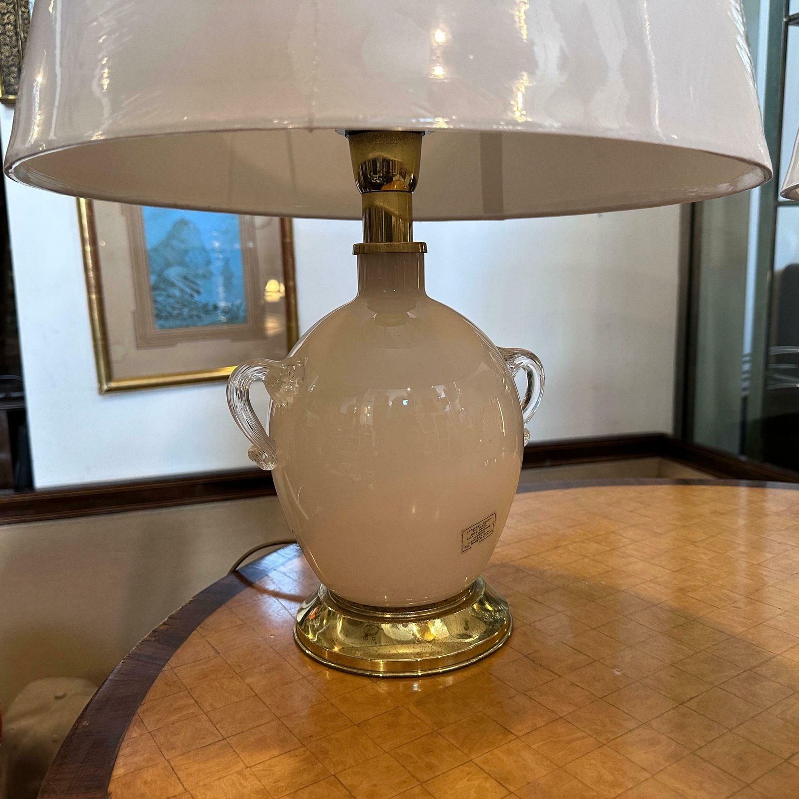 Two 1970s Hollywood Regency Light Pink Murano Glass Table Lamps By Tommaso Barbi photo vinterior