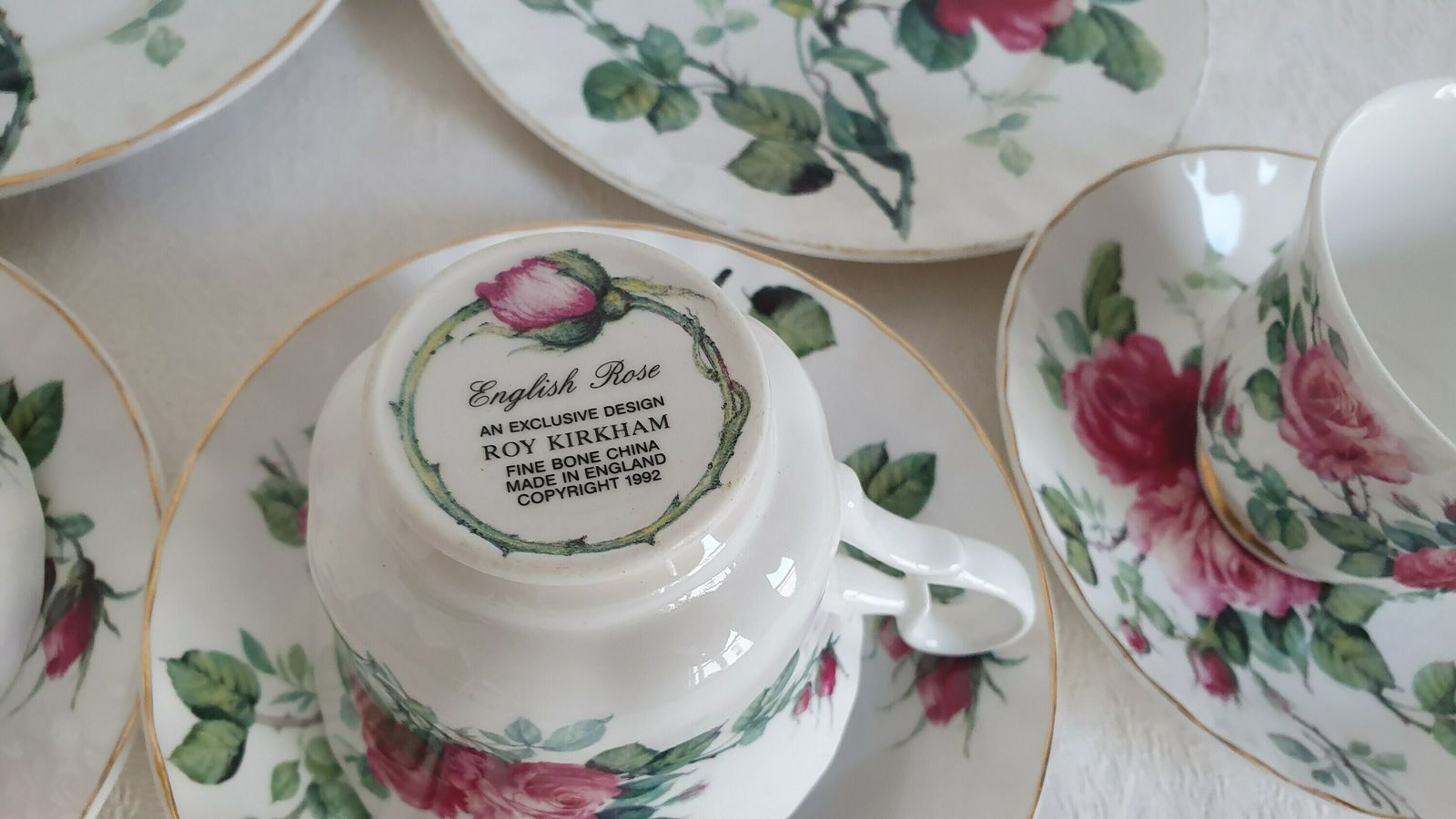 Delightful Set Of 4 Rose Cups Saucers And Large Tea Plates ‘English Rose’ Tea Set Exclusive Design Roy Kirkham 1992 photo for sale