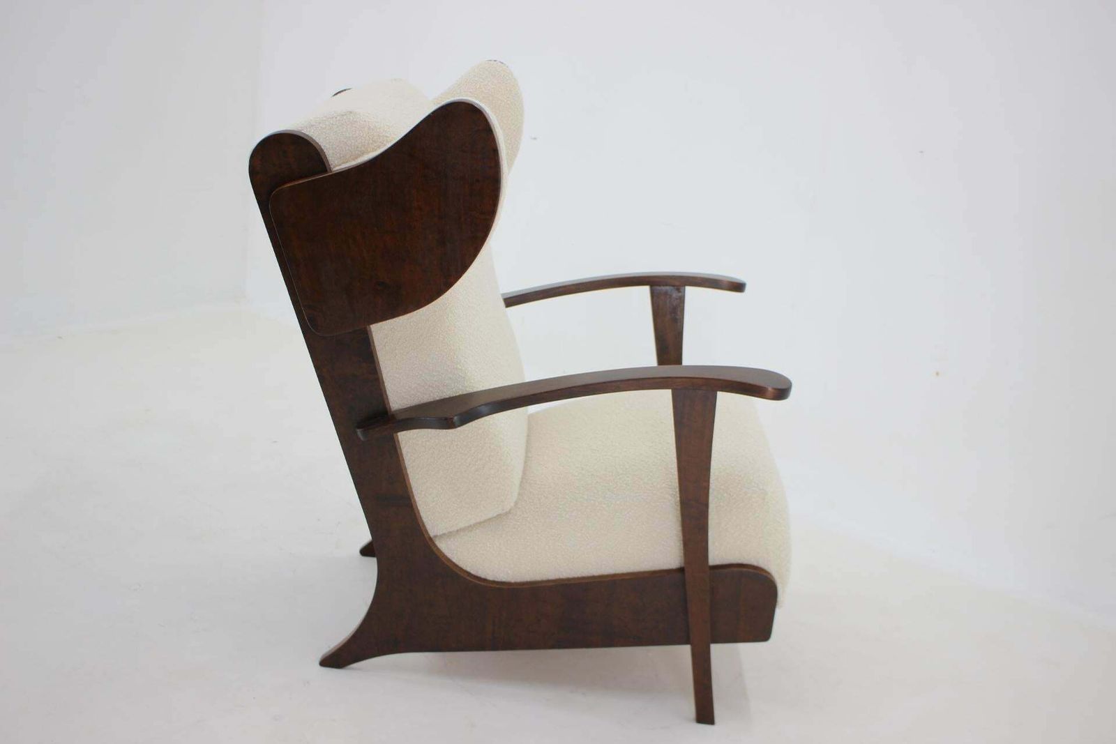 1940s Unique Large Wing Chair In Wool Boucle, Restored photo vintage
