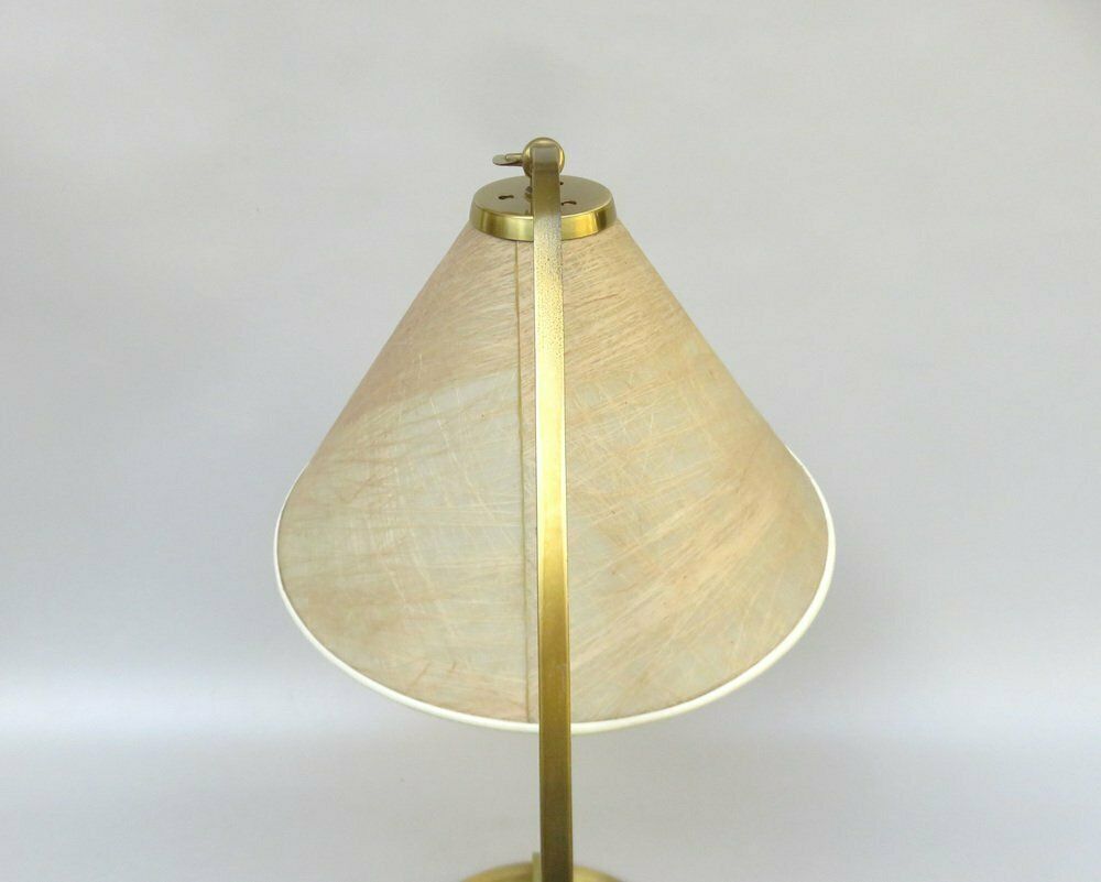 photo vinterior Extraordinary Table Lamp In Brass With Lampshade In Fiberglass, 1960s