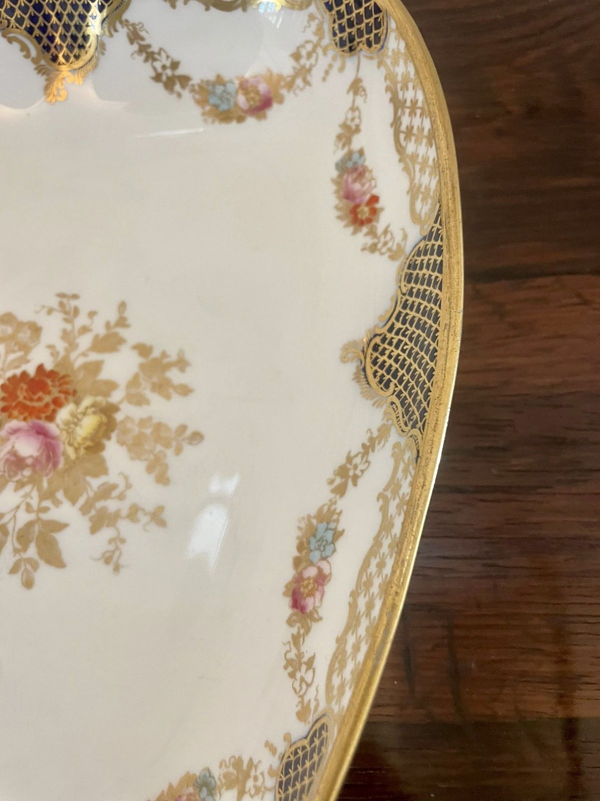 Superb Quality Pair Of Antique Hand Painted Wedgwood Shaped Dishes photo buy