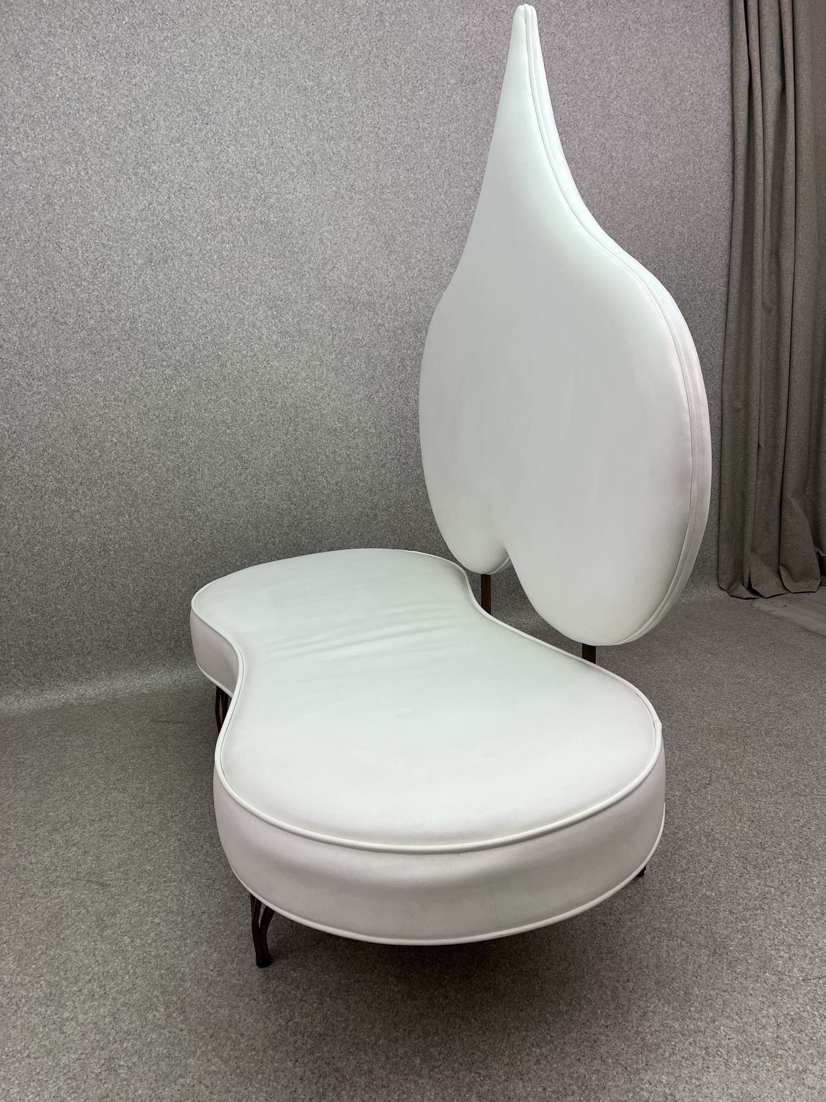 Unique Design Italy White Leather Fiammette Heart Sofa By Domusnova photo buy