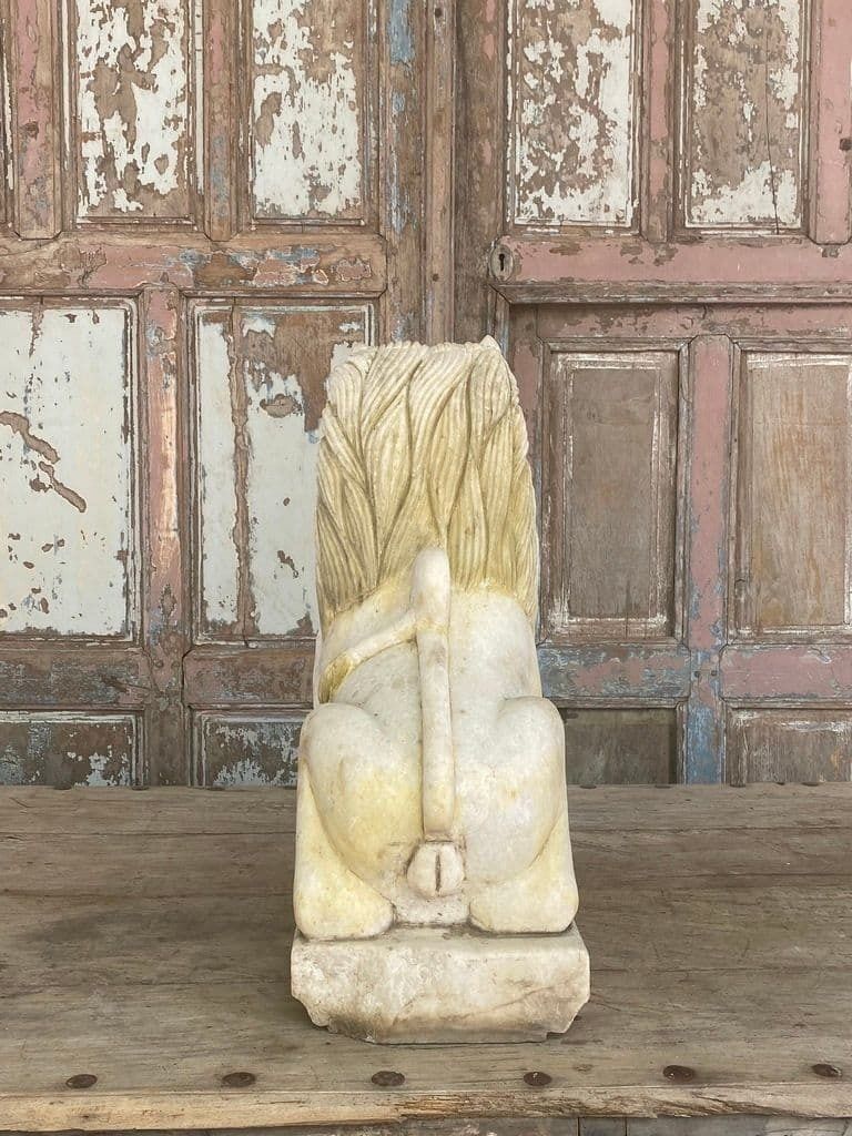 19th Century Marble Lion With Elephant From A Haveli Parapet, Udaipur photo for sale