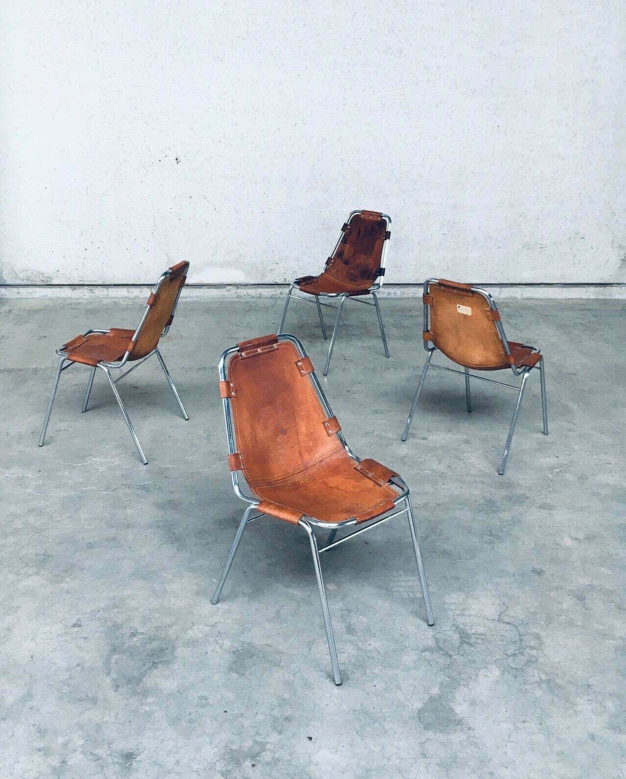 "Les Arcs" Eetkamerstoelen Van Dal Vera, Geselecteerd Door Charlotte Perriand, Italië, Jaren 1960 photo furniture