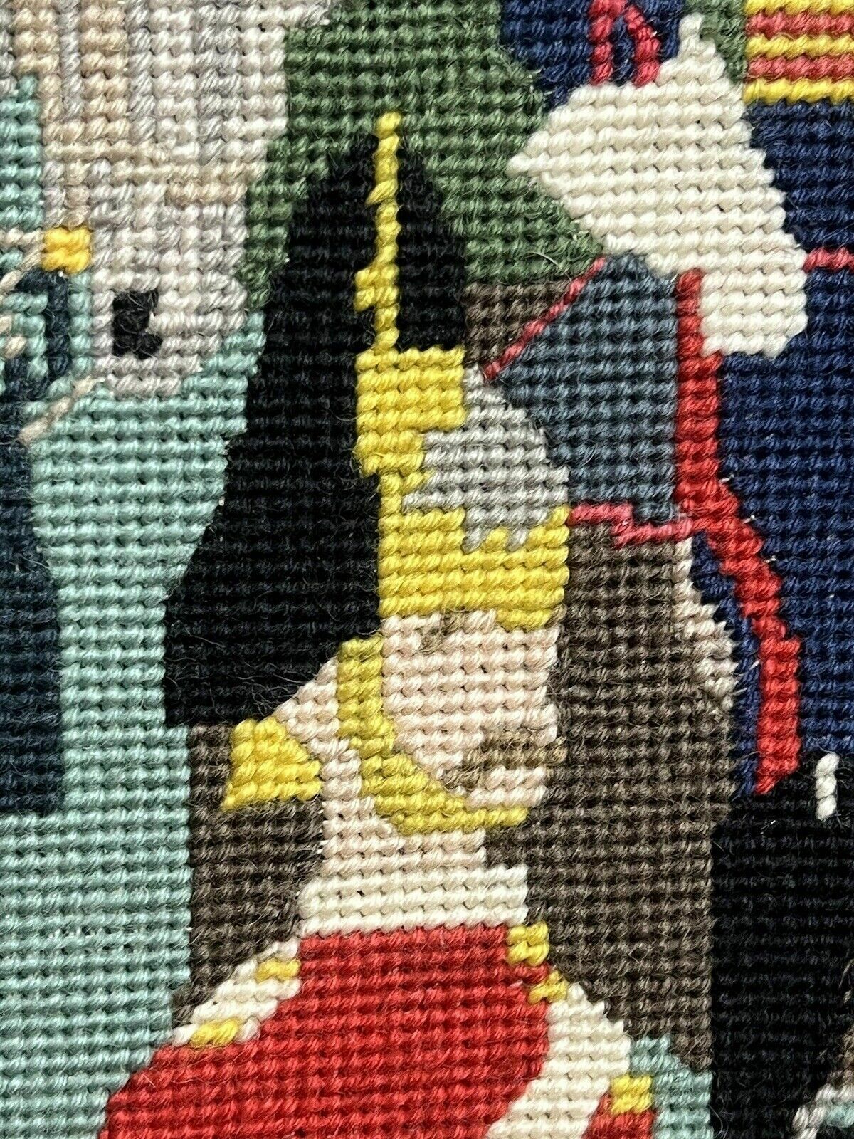 photo vinterior Historic British Royal Household Cavalry Guards Tapestry Showpiece