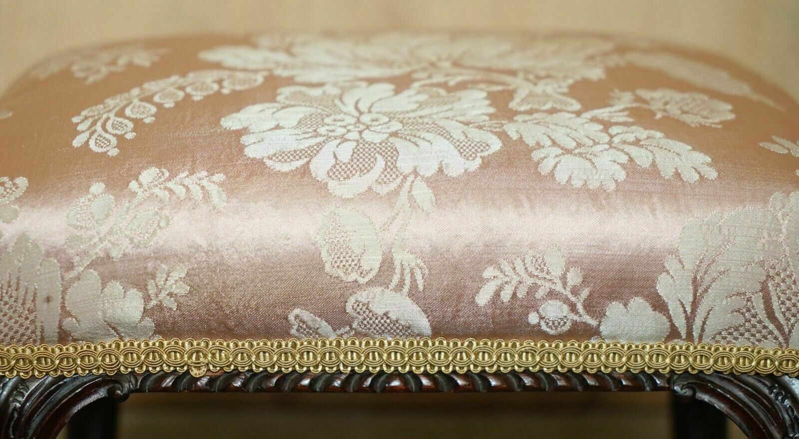 Sublime Pair Of Antique Victorian Claw & Ball Mahogany Framed Small Footstools photo vinterior
