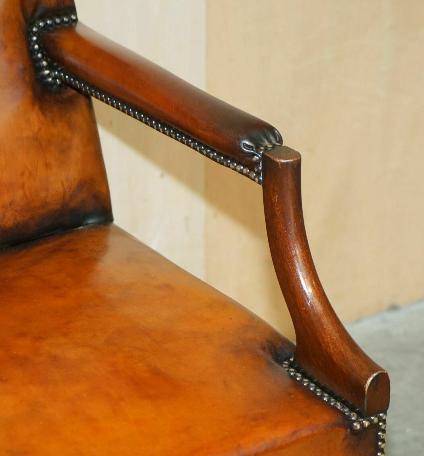 photo furniture Antique Restored Gainsborough Hand Dyed Whisky Brown Leather Office Desk Chair