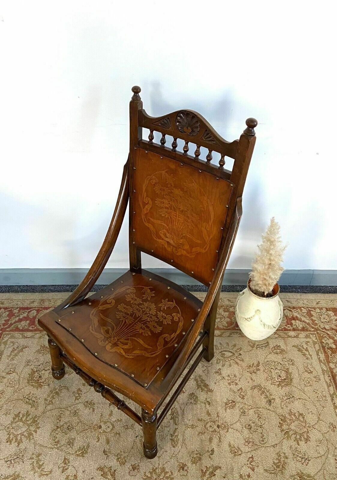 photo furniture Antique Early 20th Edvardiancentury Beech Floral Occasional Chair Made In Englad