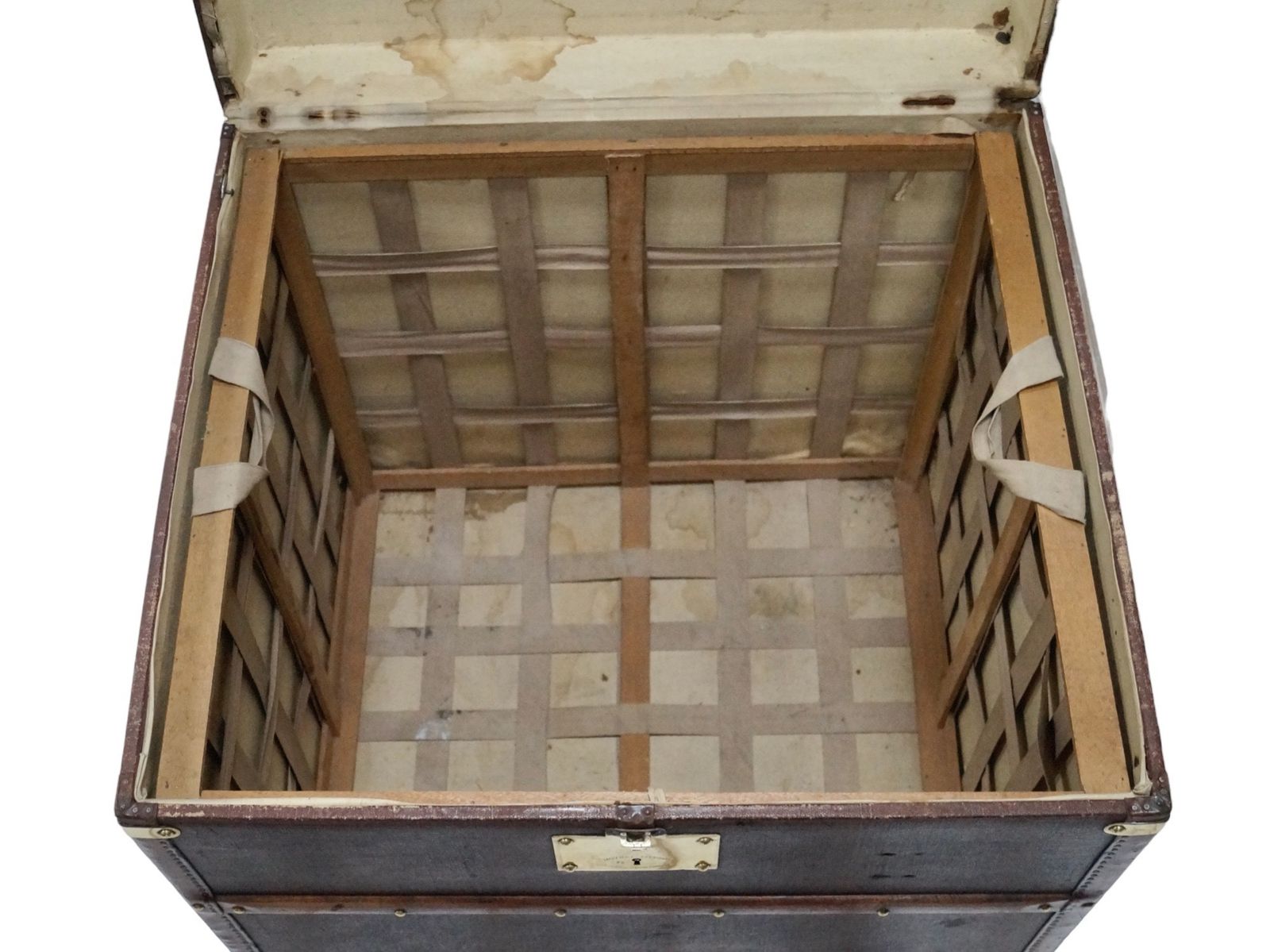 Large Moynat Hat Trunk, 1910s, Leather photo vinterior