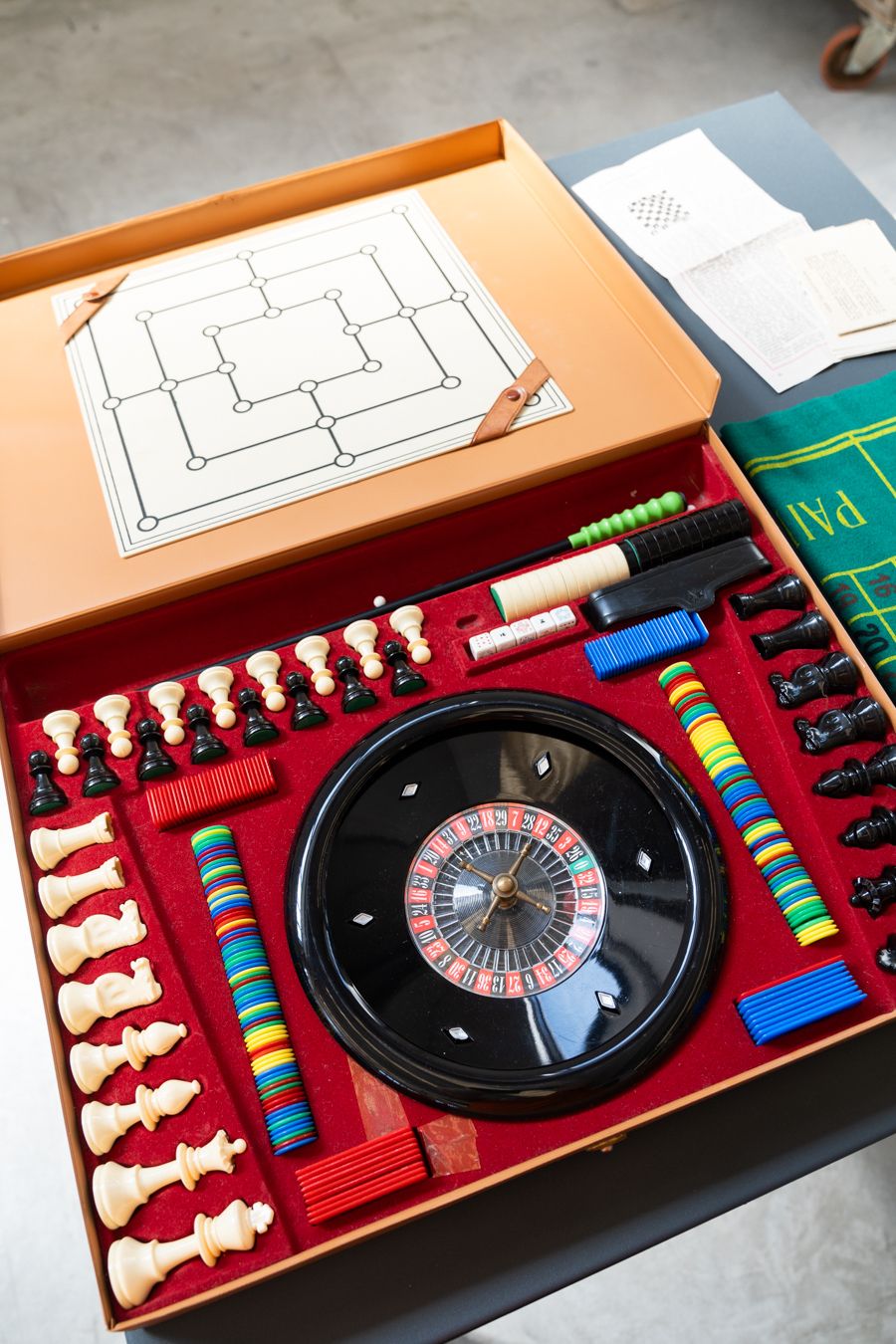Sporting Roulette Chessboard Made In Italy