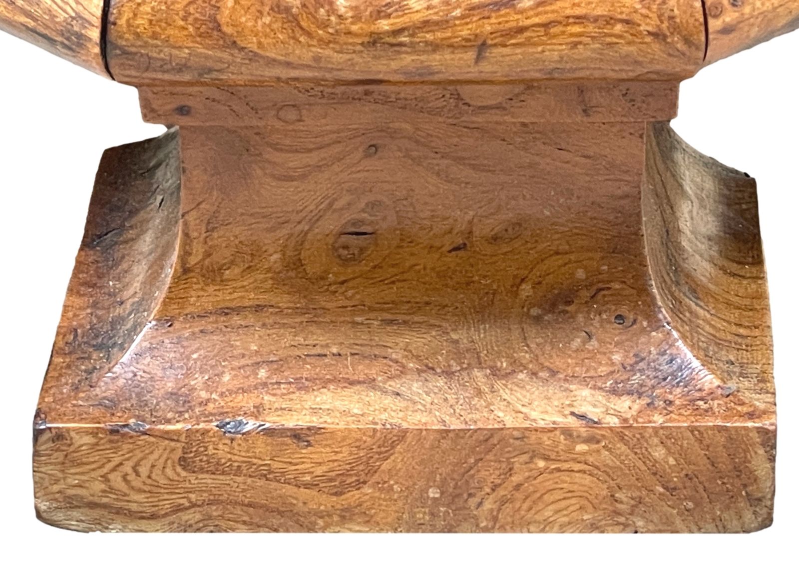 photo furniture Regency 19th Century Burr Elm Cellarette (England, Circa 1835)