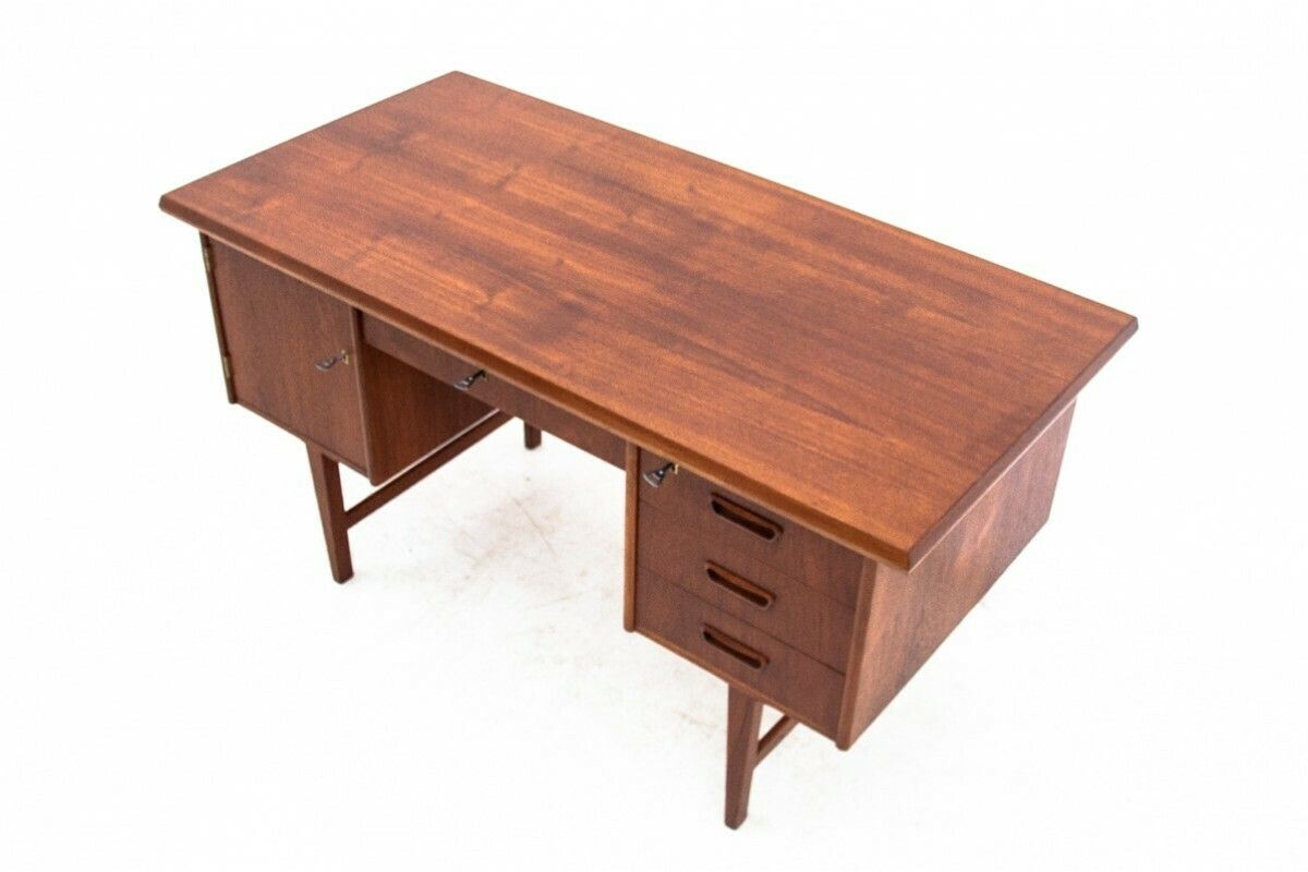 Desk, Denmark, 1960s. After Restoration. photo 1693.0