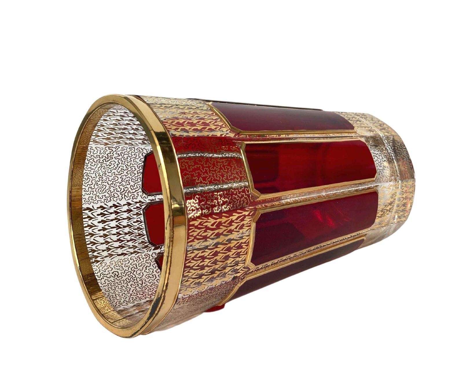 Crystal Red Vase For Flowers | Moser Cabochon Style | 24k Gold | Steiner & Vogel photo vinterior
