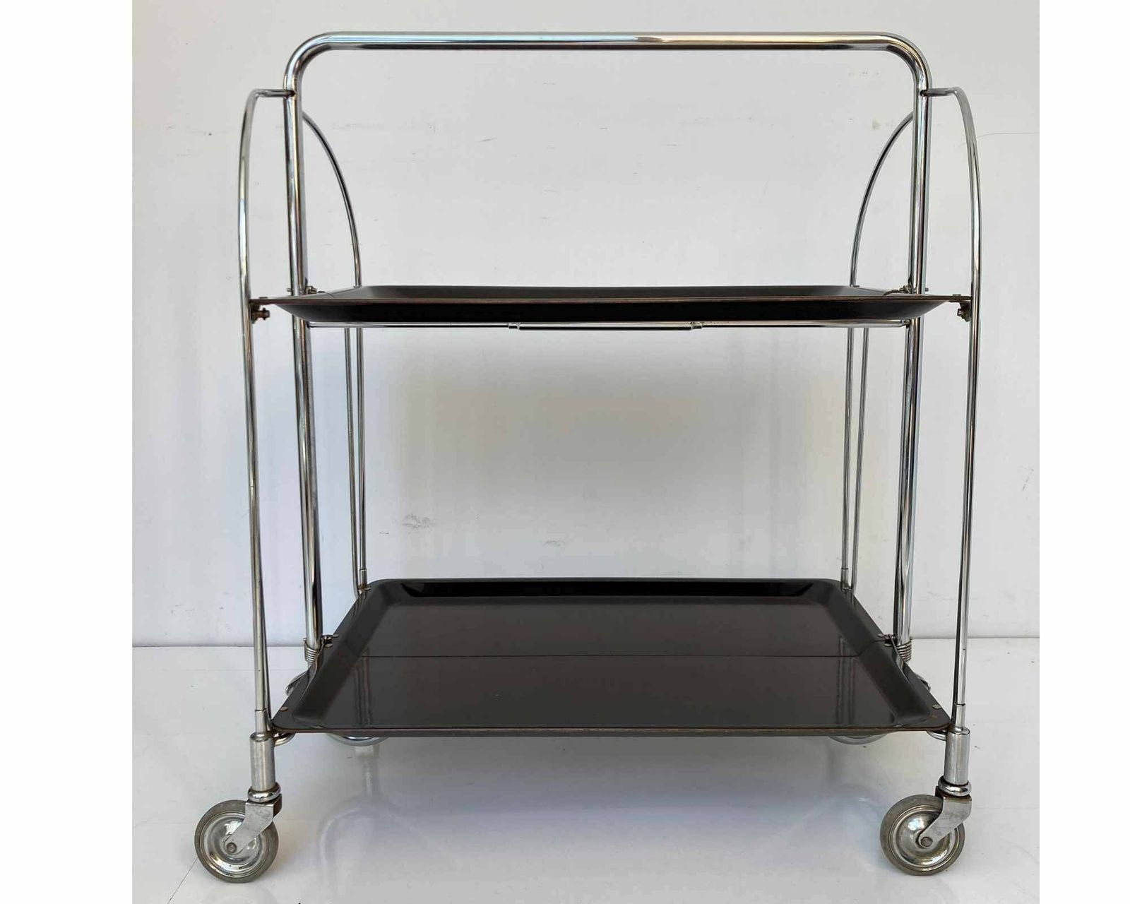 Chromen Barcart, Opvouwbaar | Bremshey Dinett | Bijzettafel In Donkerbruin | Design Jaren '60 photo 399.0