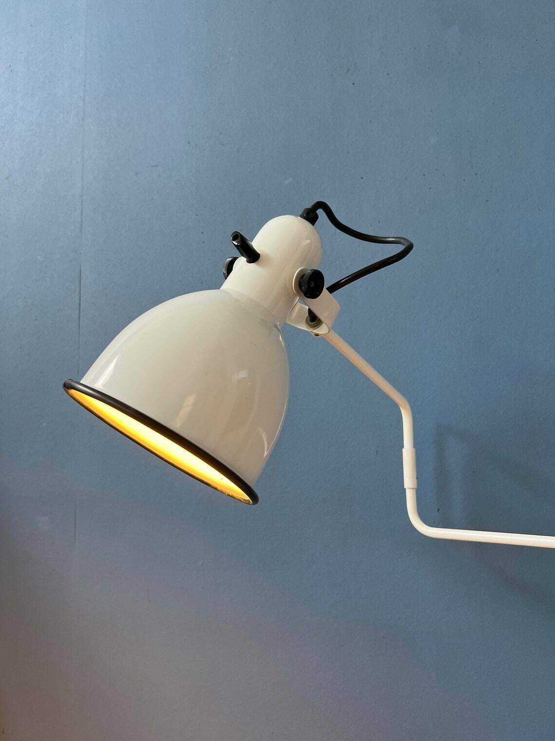 Anvia Elbow Tafellamp Van Hoogervorst | Witte Swing Arm Bureaulamp | Mid Century Bureaulamp photo 532.0