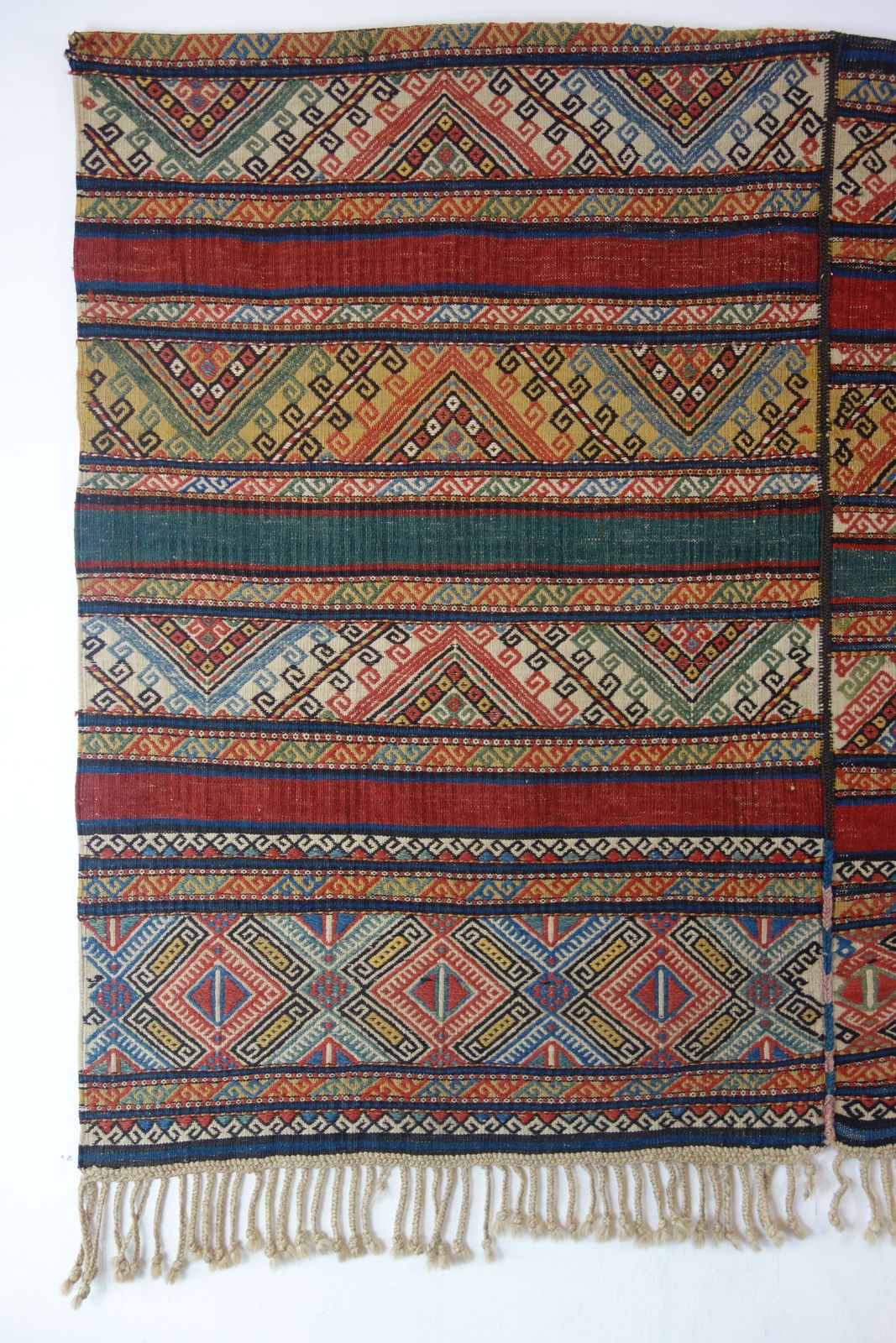 Great Britain With Deliveries Duties Paid | Antique Caucasian Kilim Rug Carpet |  146 Cm X 110 Cm | 4'79'' X 3'28'' photo buy