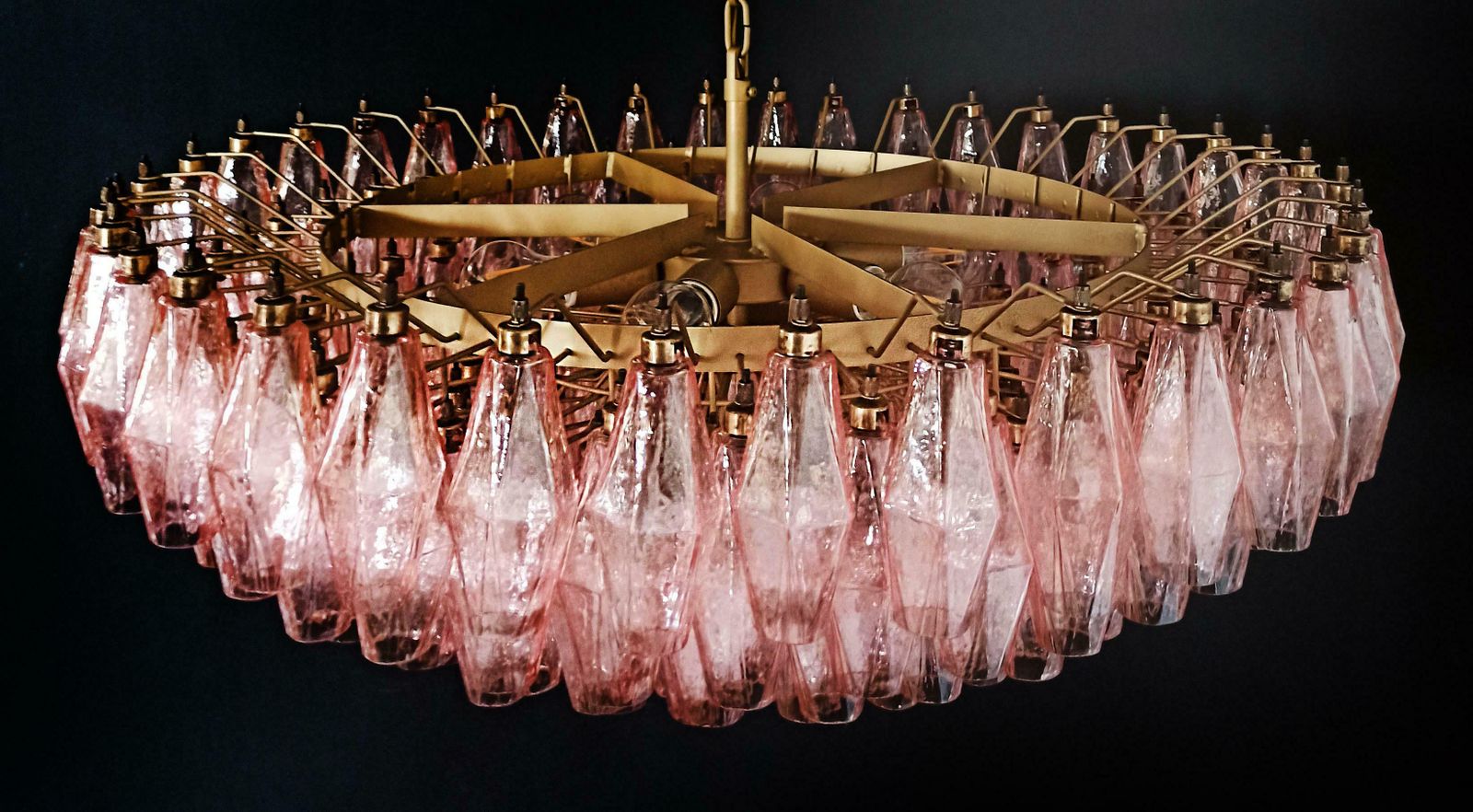 5891.0 Charming Amazing Murano Glass Chandelier  185 Pink Poliedri photo
