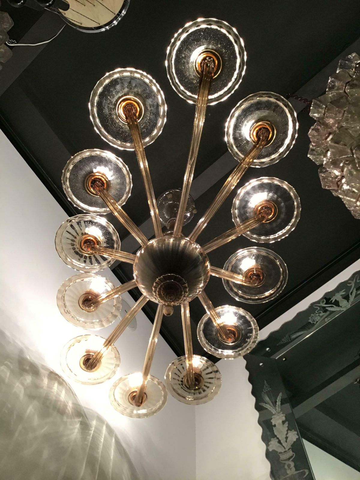 photo furniture Venini Oval Murano Glass Chandelier 12 Light, 1930, Italy