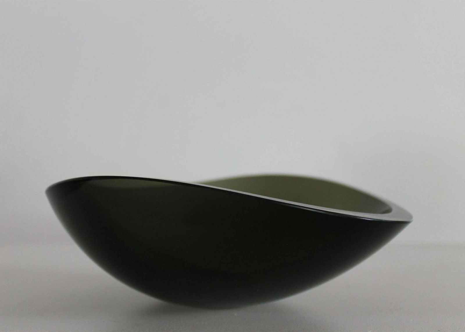Fontana Arte Decorative Vide Poche In Smoked Black Glass 1960s Italy photo for sale