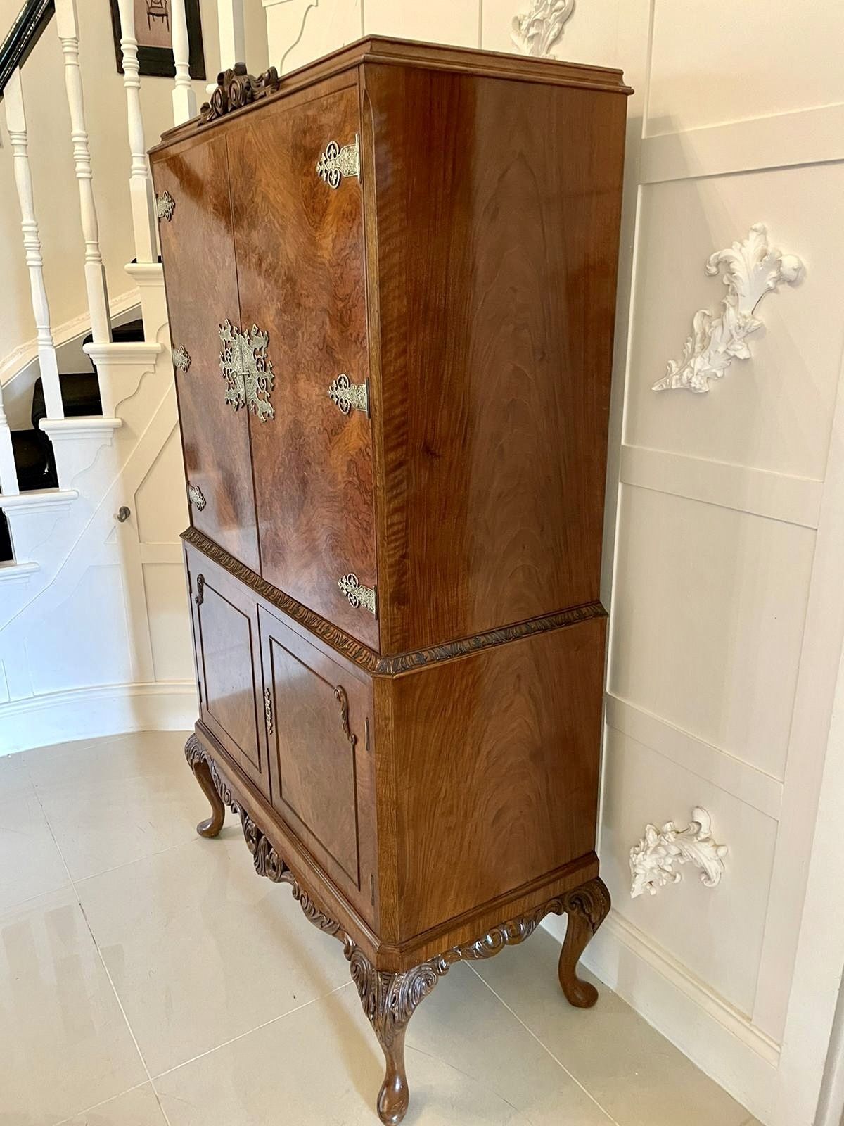 Outstanding Quality Antique Burr Walnut Cocktail Cabinet photo for sale